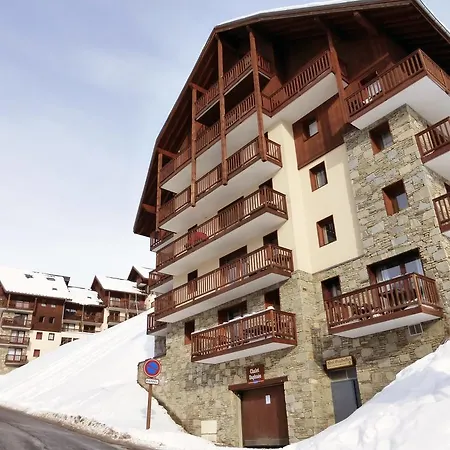 Les Valmonts Apartment *